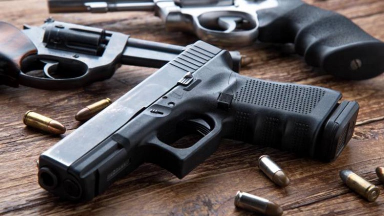 Armas e Explosivos