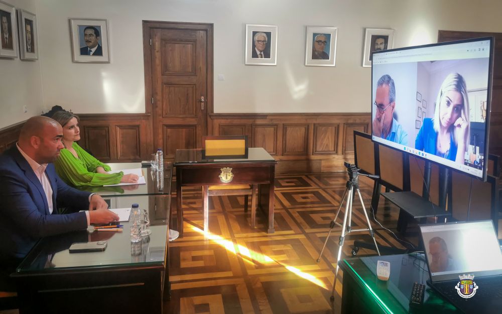 Executivo Autárquico em reunião de trabalho com a Secretária de Estado do Desenvolvimento Regional