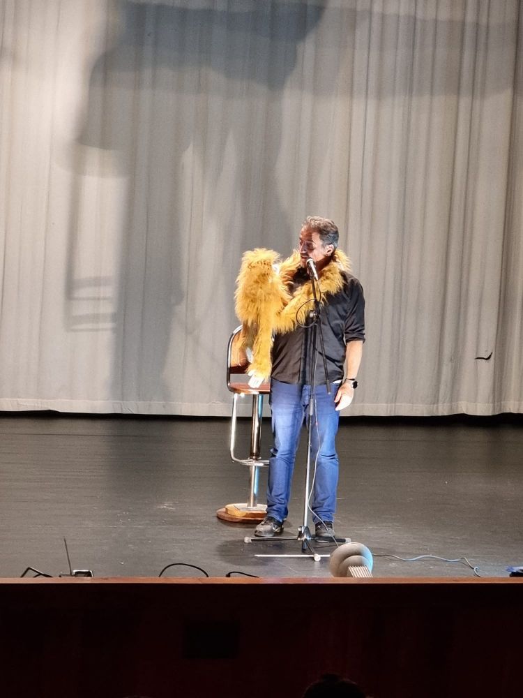 João Seabra e o Macaco Sidónio trouxeram gargalhadas a Freixo de Espada à Cinta